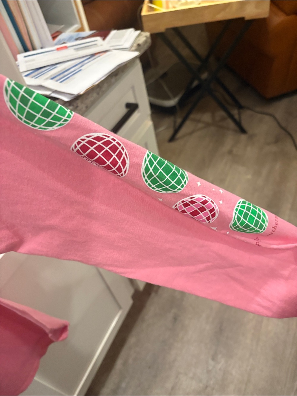 Simply Southern Pink Long-Sleeve 'Oh! Christmas Tree' Tee with Red Truck - Picture 2 of 3